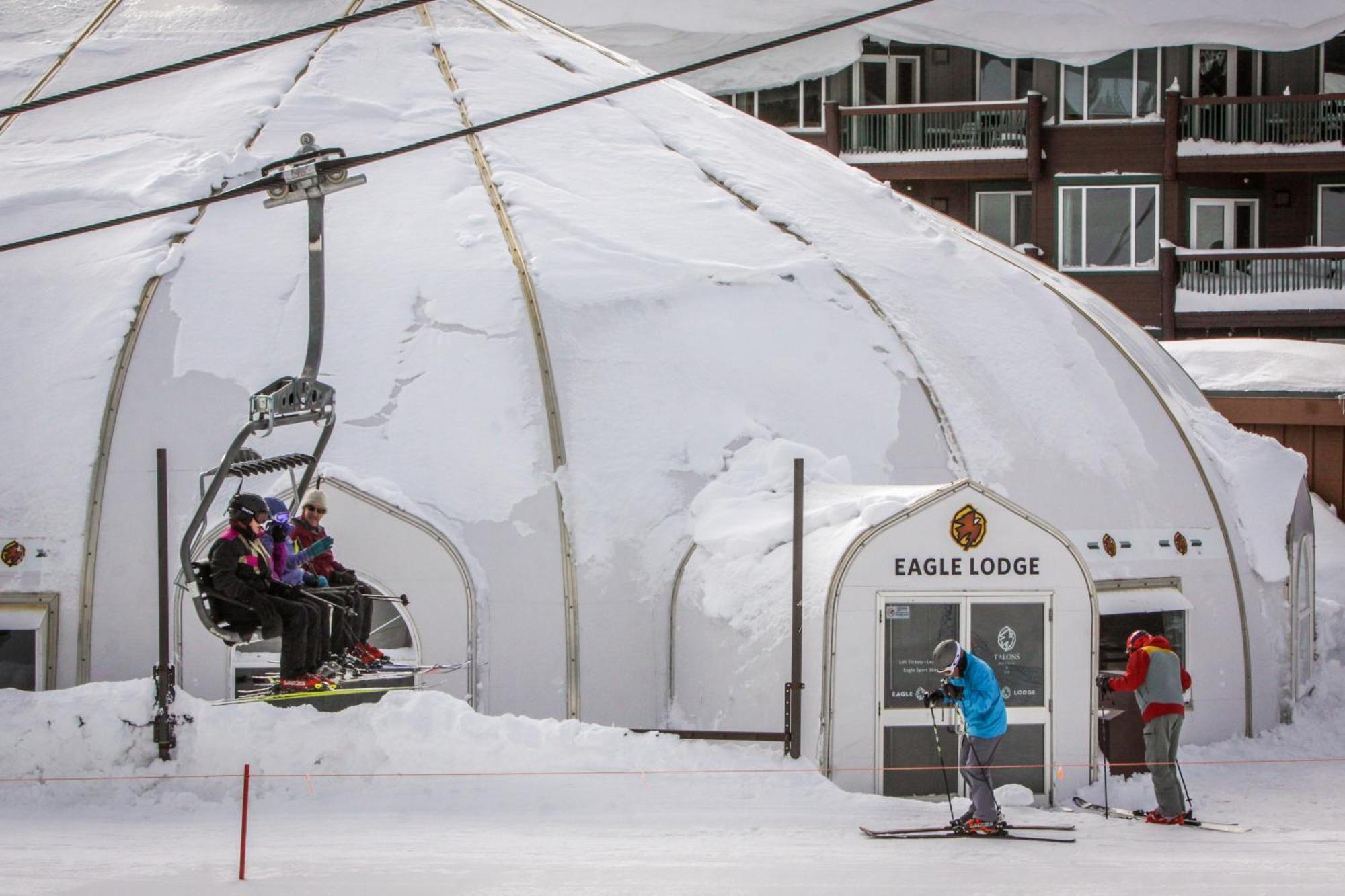 Sierra Megeve * Mammoth Lakes