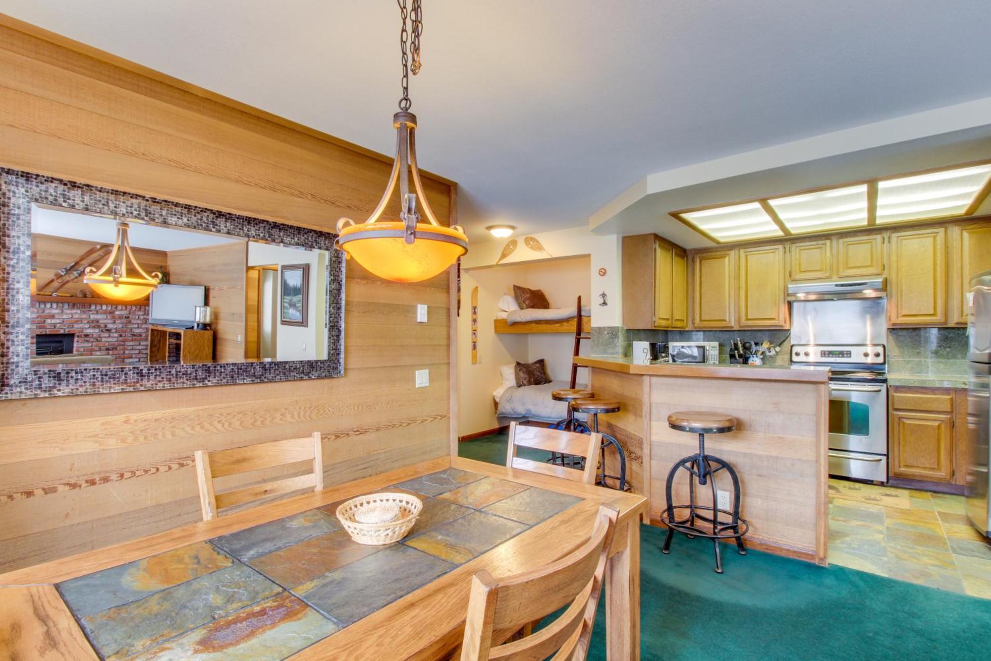 Sierra Megeve Mammoth Lakes